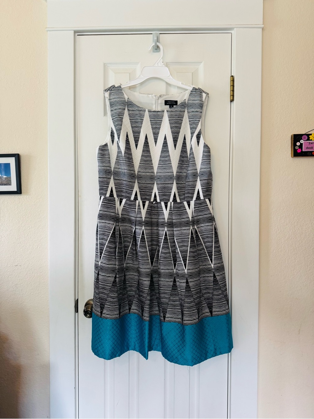 Tahari Arthur S. Levine Geometric Fit & Flare Dress Teacher Church Size 16‎